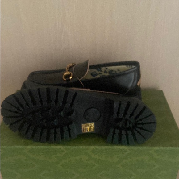 Gucci Black Loafers - Picture 3 of 4